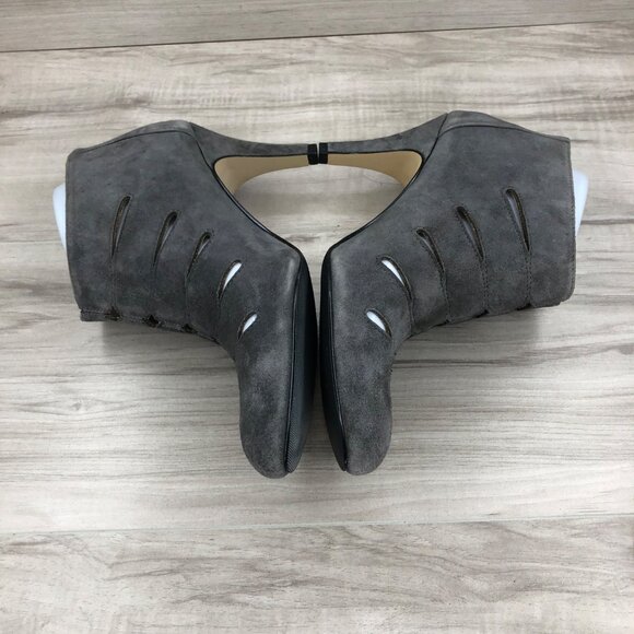 Adrienne Vittadini Booties Women's 9 Trent Gray Suede Heel Ankle Boots - Picture 7 of 11